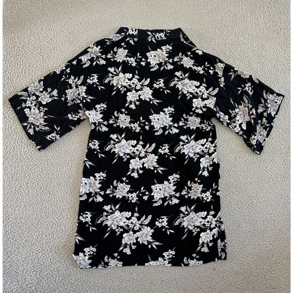 Spiritual Gangster Maya Black Floral Tie Front Kimono Robe Cover Up Duster - Picture 3 of 14